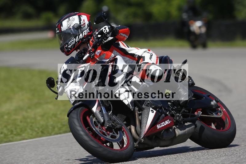 /Archiv-2024/29 12.06.2024 MOTO.CH Track Day ADR/Gruppe blau/64